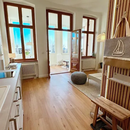 Bella Direkt An Der Promenade Vila *
